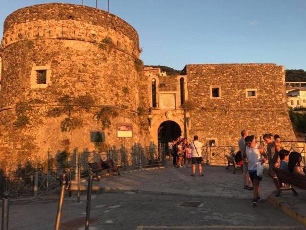 Sweet Home B&B San Ferdinando Exterior photo